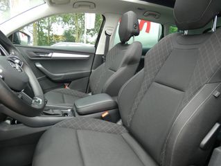 Voertuigafbeelding 8