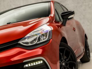 Voertuigafbeelding 30