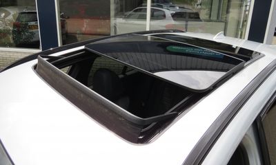 Voertuigafbeelding 13