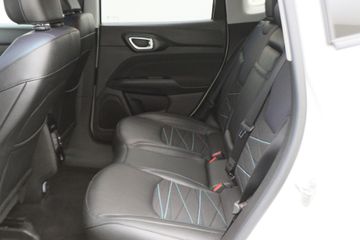 Voertuigafbeelding 13