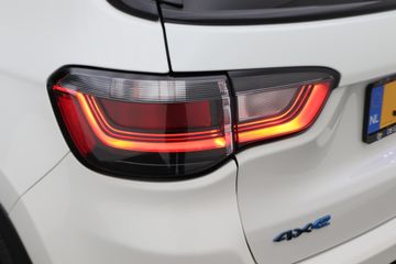 Voertuigafbeelding 26