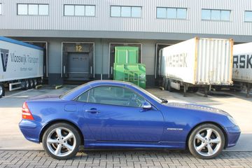 Voertuigafbeelding 4