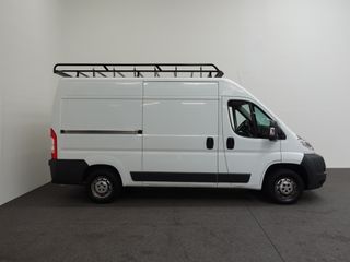 Voertuigafbeelding 3