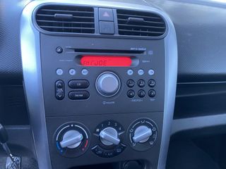 Voertuigafbeelding 6