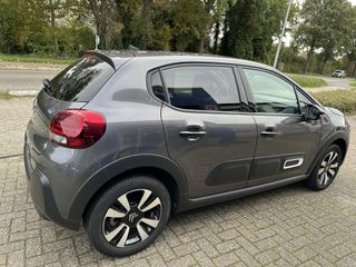 Voertuigafbeelding 4