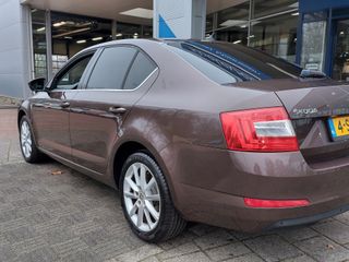 Voertuigafbeelding 37