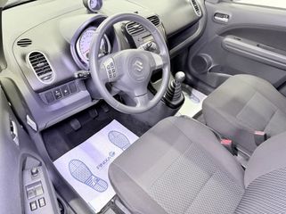 Voertuigafbeelding 14