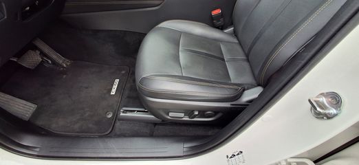 Voertuigafbeelding 24