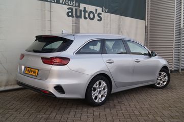 Voertuigafbeelding 4