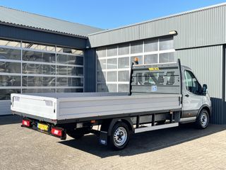 Voertuigafbeelding 3