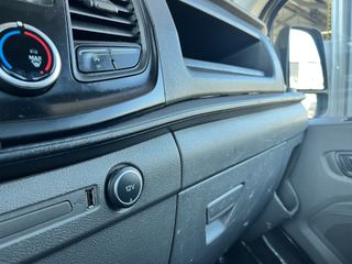 Voertuigafbeelding 32