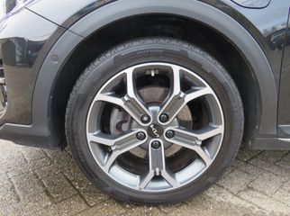 Voertuigafbeelding 8