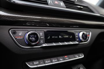 Voertuigafbeelding 37