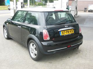 Voertuigafbeelding 6