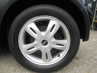 Voertuigafbeelding 8