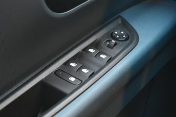 Voertuigafbeelding 14