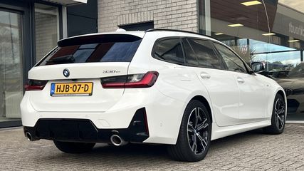 Voertuigafbeelding 3