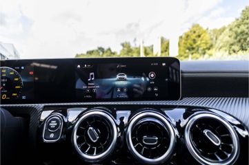 Voertuigafbeelding 35