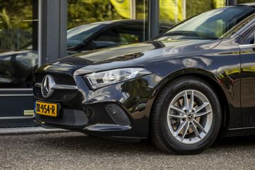 Voertuigafbeelding 9