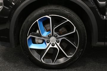 Voertuigafbeelding 5