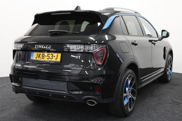 Voertuigafbeelding 8