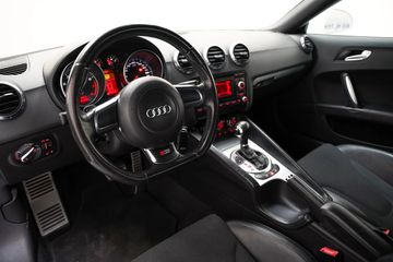 Voertuigafbeelding 13