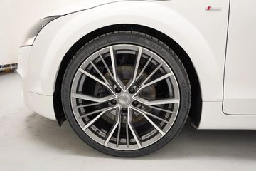 Voertuigafbeelding 27