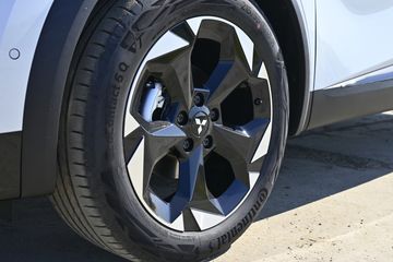 Voertuigafbeelding 17