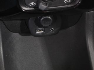 Voertuigafbeelding 17