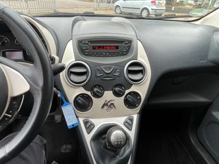 Voertuigafbeelding 4