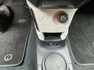 Voertuigafbeelding 6