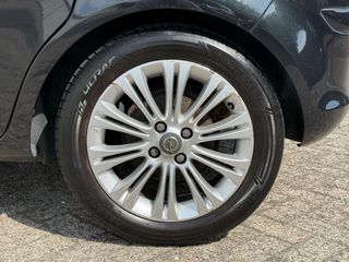 Voertuigafbeelding 29