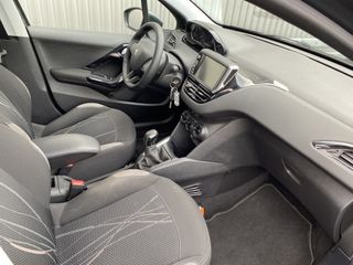 Voertuigafbeelding 16