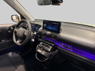 Voertuigafbeelding 12