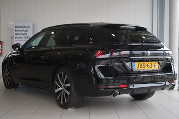 Voertuigafbeelding 6