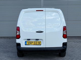 Voertuigafbeelding 4