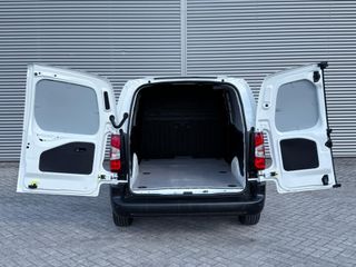 Voertuigafbeelding 9