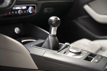 Voertuigafbeelding 25