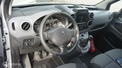 Voertuigafbeelding 6