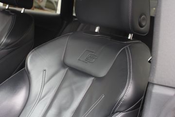 Voertuigafbeelding 31