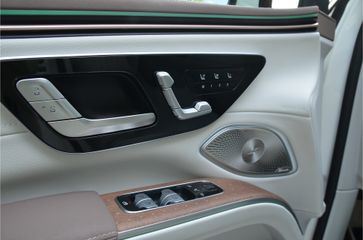 Voertuigafbeelding 42