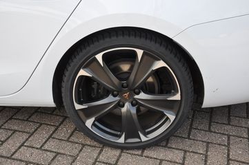 Voertuigafbeelding 9