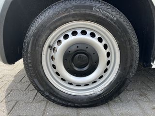 Voertuigafbeelding 34