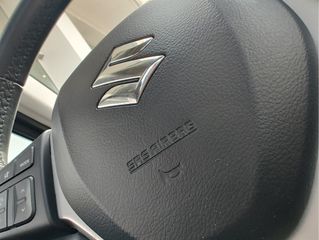 Voertuigafbeelding 24