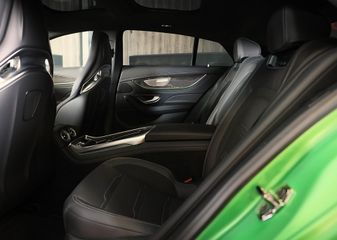 Voertuigafbeelding 9