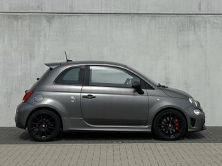 Voertuigafbeelding 4