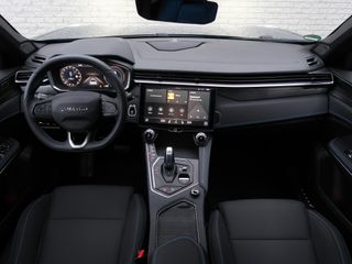 Voertuigafbeelding 8