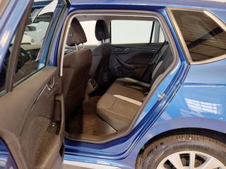 Voertuigafbeelding 23