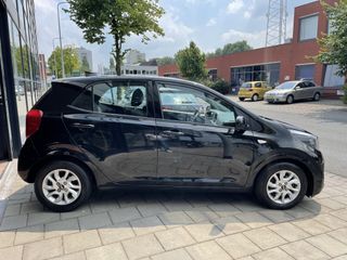 Voertuigafbeelding 3