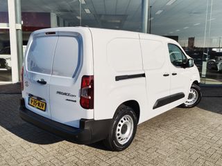 Voertuigafbeelding 3